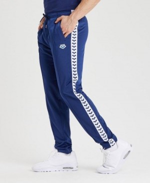 Pantaloni Uomo Arena Relax Iv Team Pant Blu Marino Bianche Blu Marino | 94865HVFT