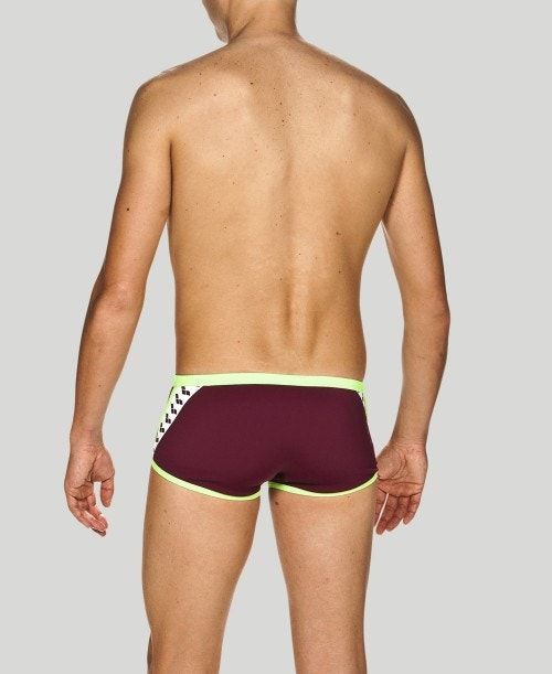 Pantaloncini Uomo Arena Team Stripe Square Short - Maxlife Rosse Bordeaux Verdi | 35760XBOW