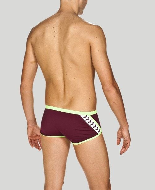 Pantaloncini Uomo Arena Team Stripe Square Short - Maxlife Rosse Bordeaux Verdi | 35760XBOW