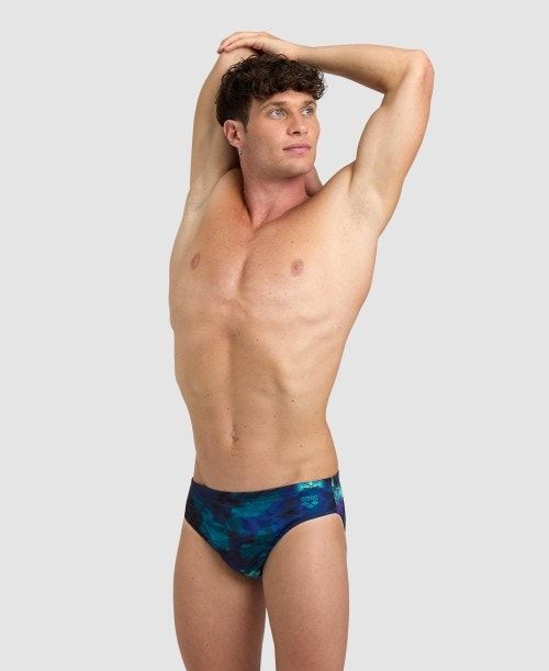 Slip Uomo Arena Hero Camo Brief Verdi Colorate | 76815SRLV